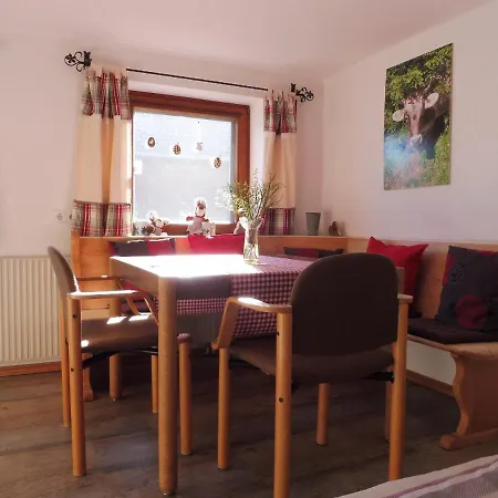 Apartmán Gaestehaus Grath Lindenberg im Allgäu